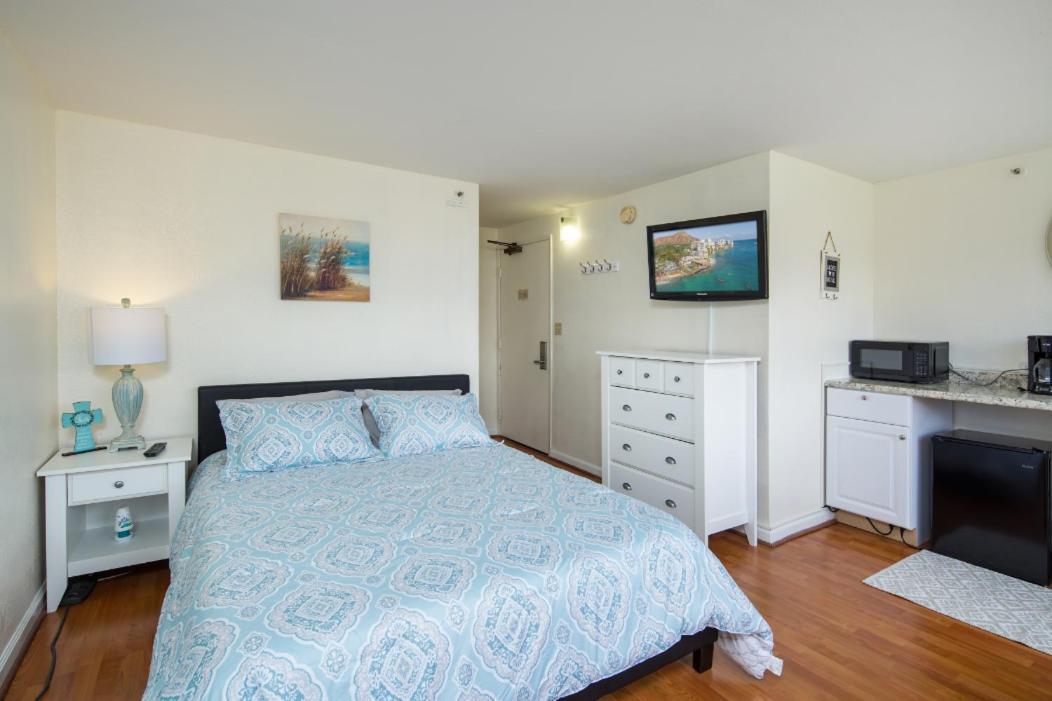 Modern Waikiki Sleek Studio Гонолулу Экстерьер фото